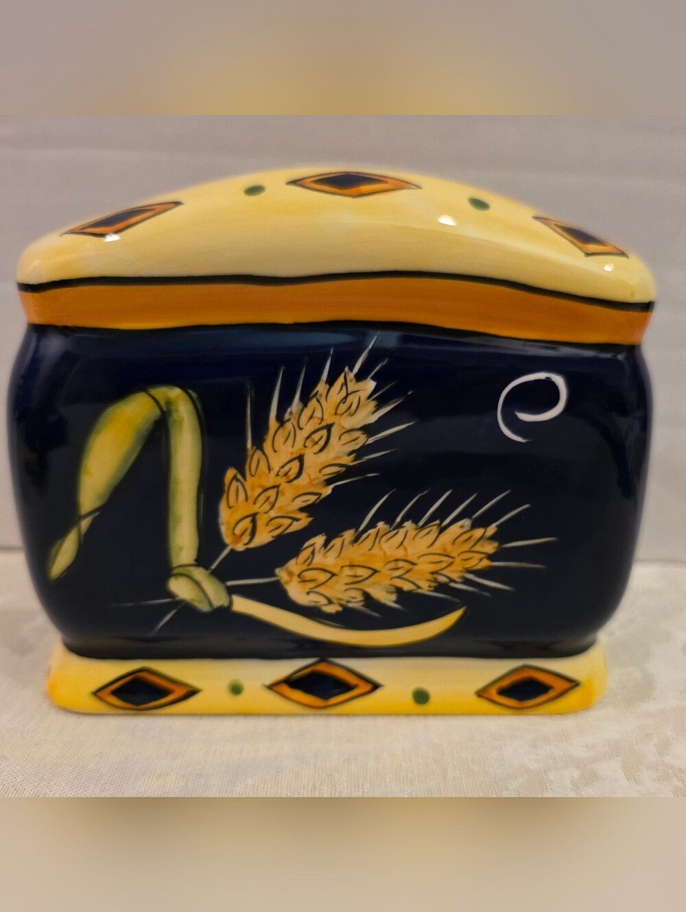 Kitchen Creations Youngs Exclusive Blue& Yellow Wheat Napkin Holder 1999